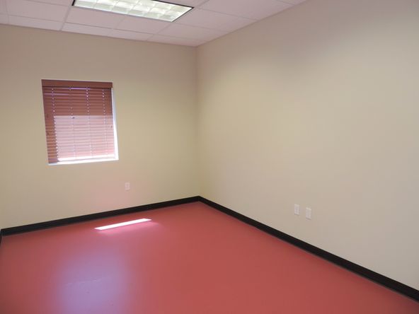 2700 Pepsi Way, Aztec, NM 87410